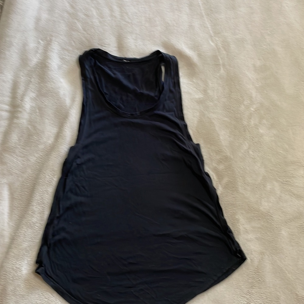 Tank - Picture 2 of 2